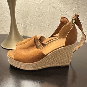 Size 7 Wedge Heels